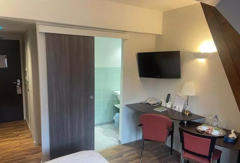 هتل Logis Hôtels Le Saint Georges