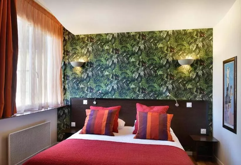 هتل Logis Hôtels Le Saint Georges