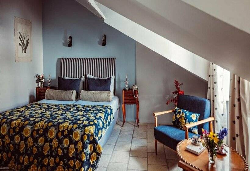 هتل Maison Saintonge