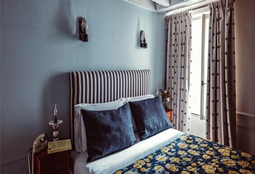 هتل Maison Saintonge