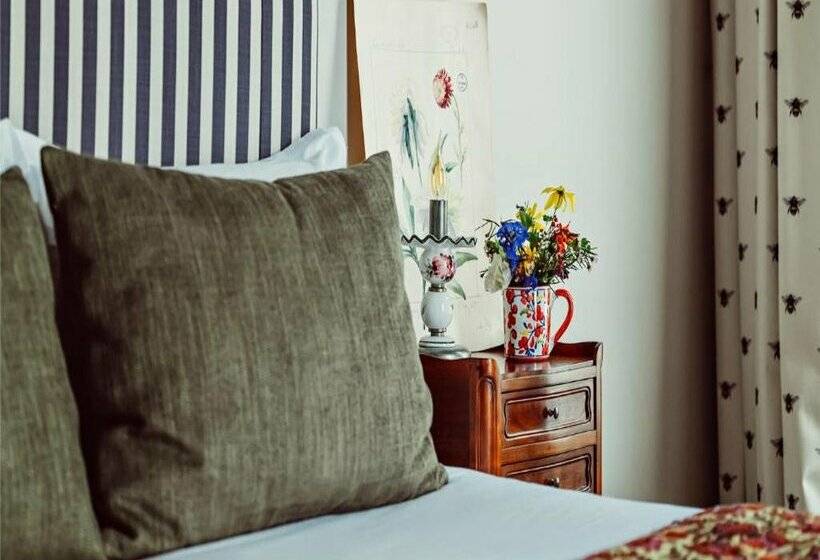 هتل Maison Saintonge