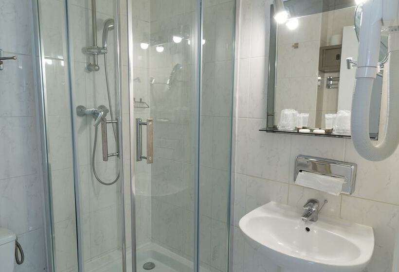 Panam Hotel Paris Gambetta Place Gambetta Mairie Du 20 Emme