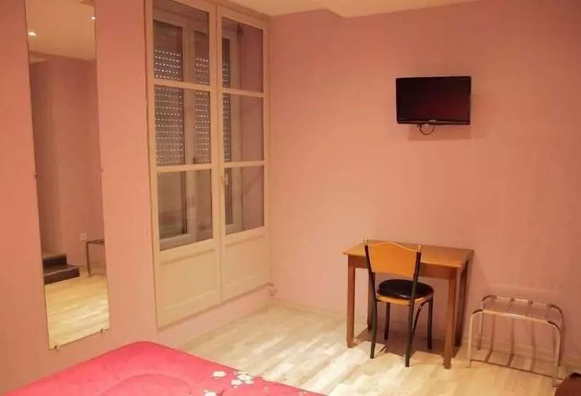 ホテル Pourcheresse