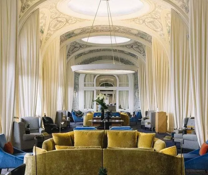 בית מלון כפרי Royal