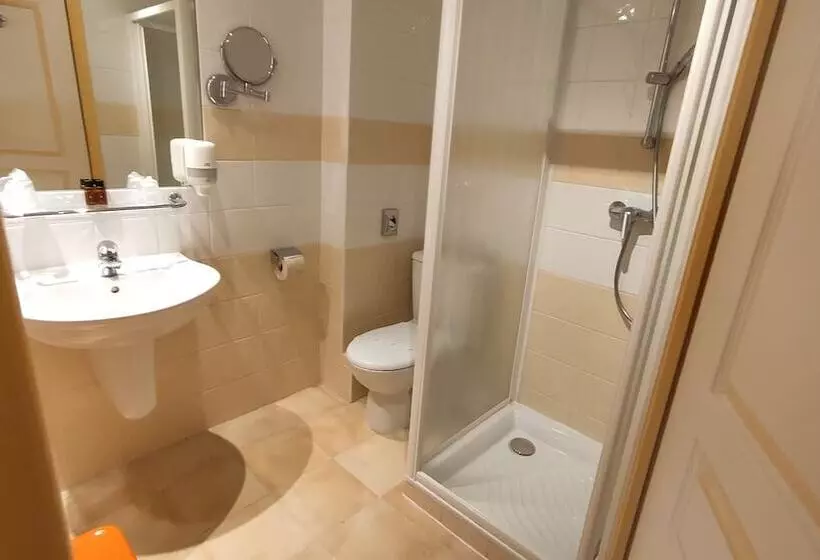 Отель Résidence Share Inn