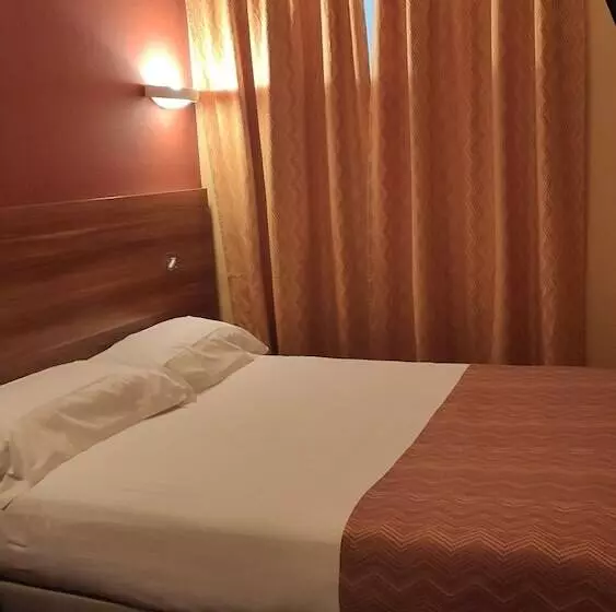 Отель Résidence Share Inn