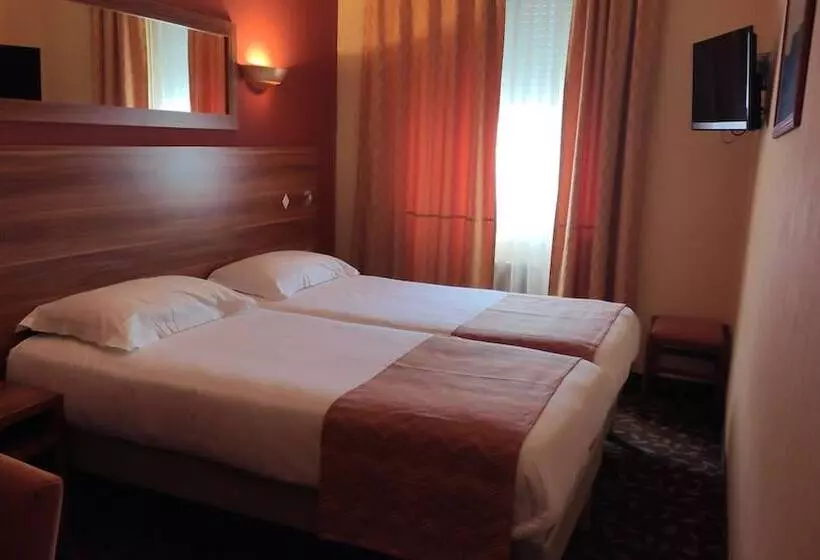 Отель Résidence Share Inn