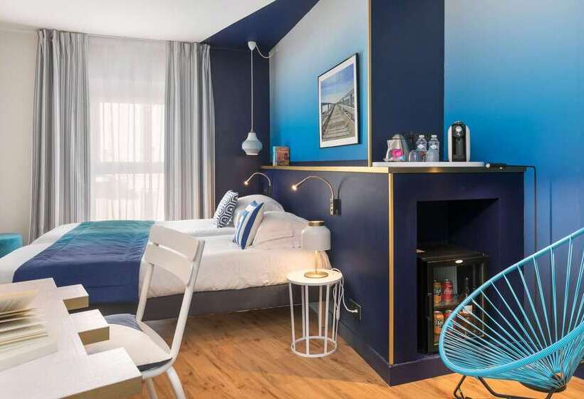 The Deck Hotel By Happyculture