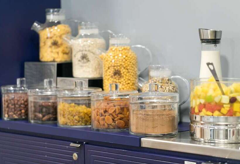 The Deck Hotel By Happyculture