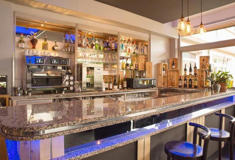 酒店 The Originals Boutique, Hôtel Du Pont Roupt, Mende