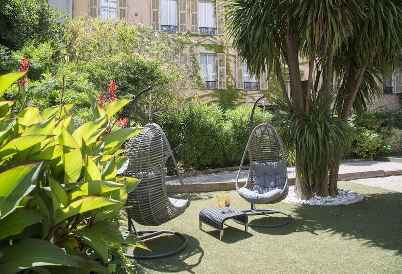 هتل Villa Victoria