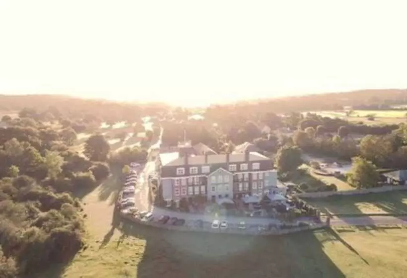 בית מלון כפרי Balmer Lawn