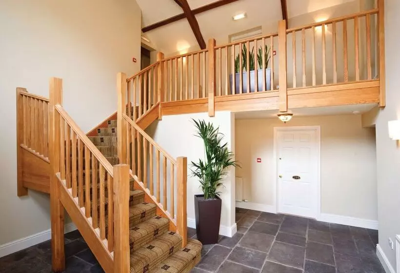 Leigh Park Country House Hotel & Vineyard, Bw Signature Collection