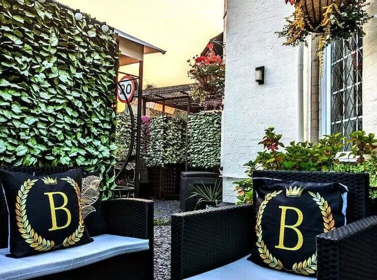 Brookside Hotel & Restaurant ,suitable For Solo Travelers, Couples, Families, Groups Education Trips