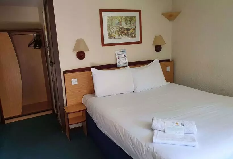 酒店 Campanile Cardiff