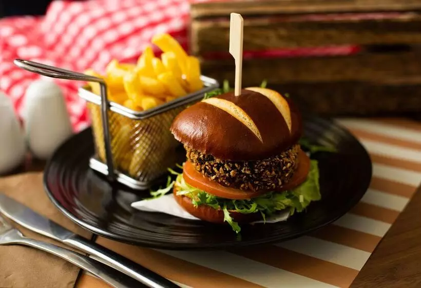 酒店 Campanile Cardiff