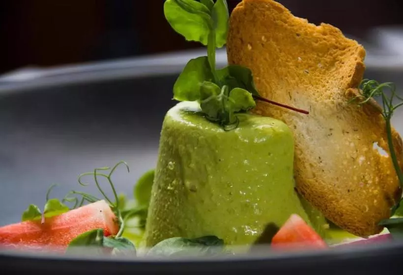 בית מלון כפרי Chateau La Chaire