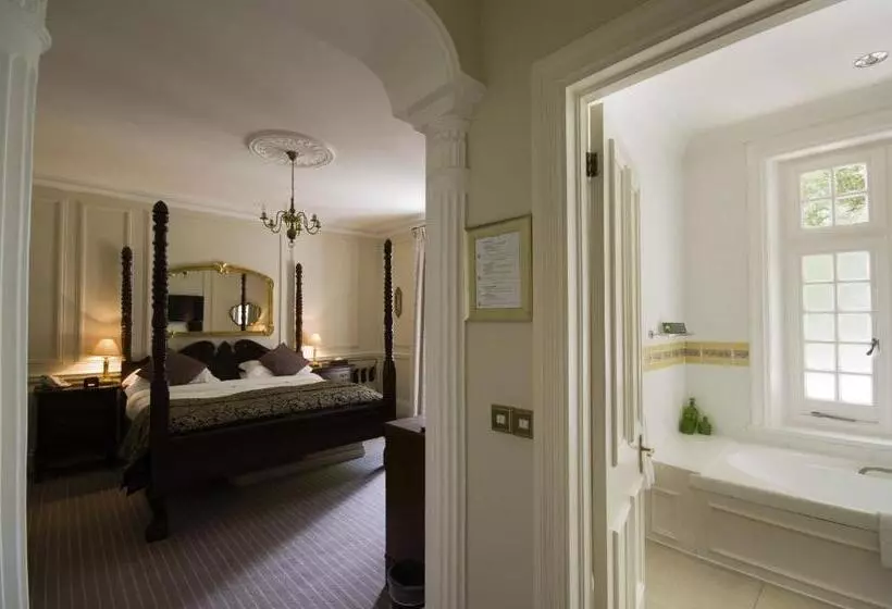 בית מלון כפרי Chateau La Chaire