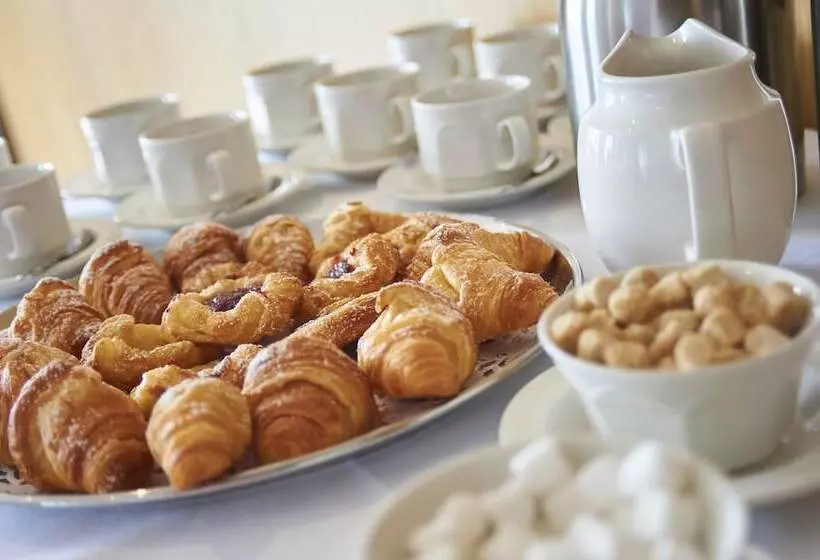 酒店 The Relais Cooden Beach