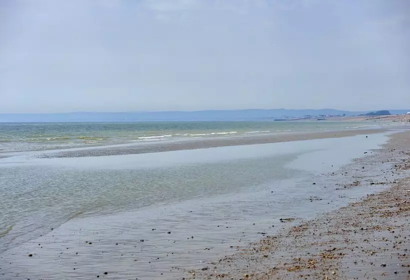 酒店 The Relais Cooden Beach