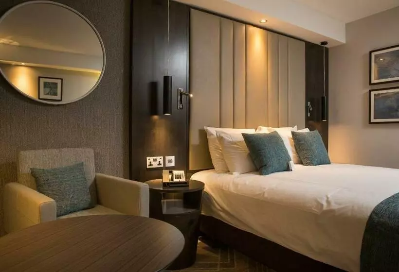 Hotel Crowne Plaza Basingstoke, An Ihg