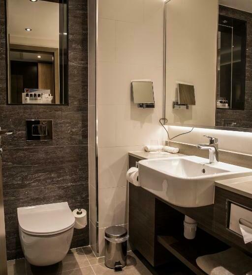 호텔 Crowne Plaza Basingstoke, An Ihg