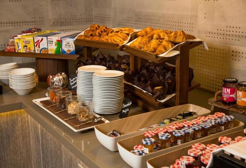 호텔 Crowne Plaza Basingstoke, An Ihg