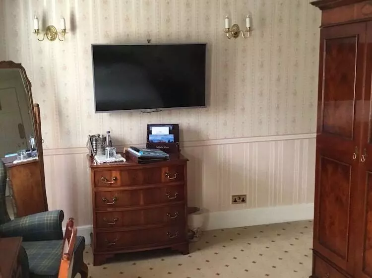 Отель Culloden House