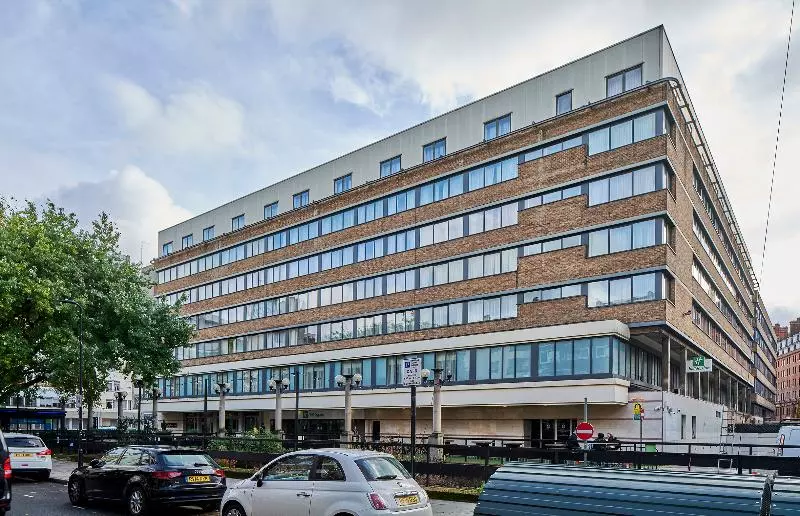 בית מלון כפרי Holiday Inn London Bloomsbury, An Ihg