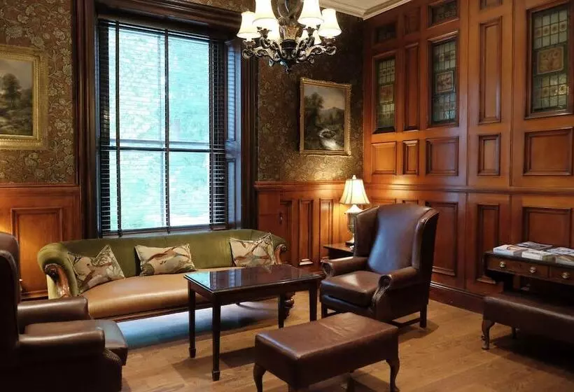 酒店 Macdonald Norwood Hall