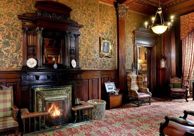 酒店 Macdonald Norwood Hall