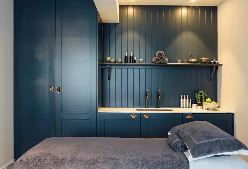 فندق Merchants Manor Spa