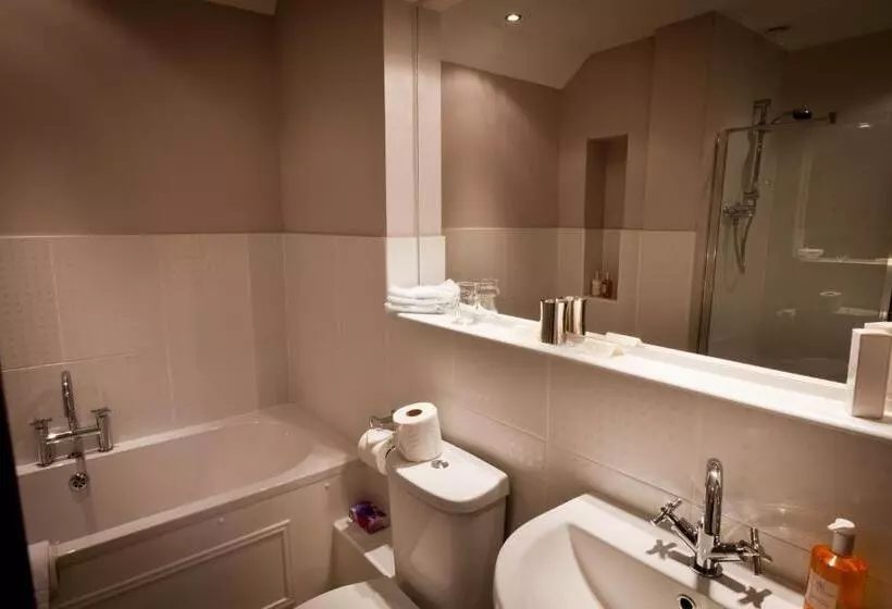 Отель Northcote Manor