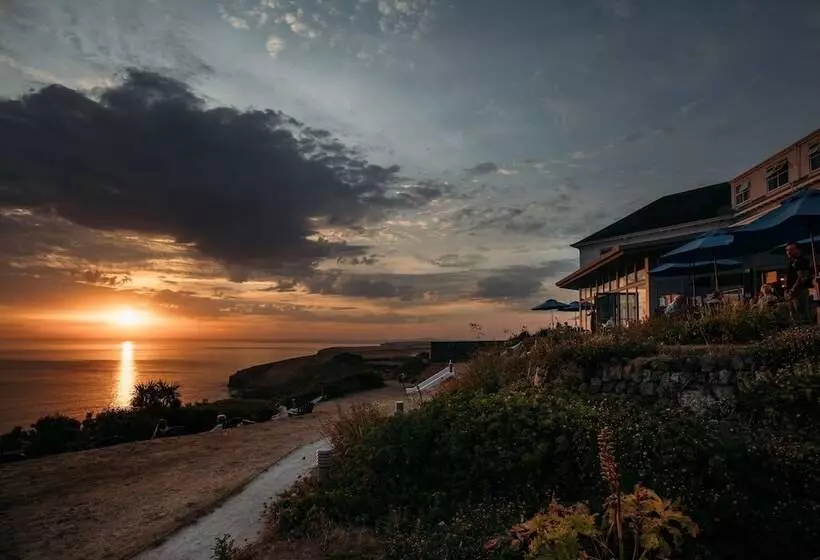 酒店 Polurrian On The Lizard