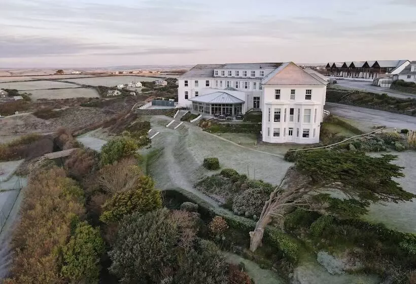 酒店 Polurrian On The Lizard