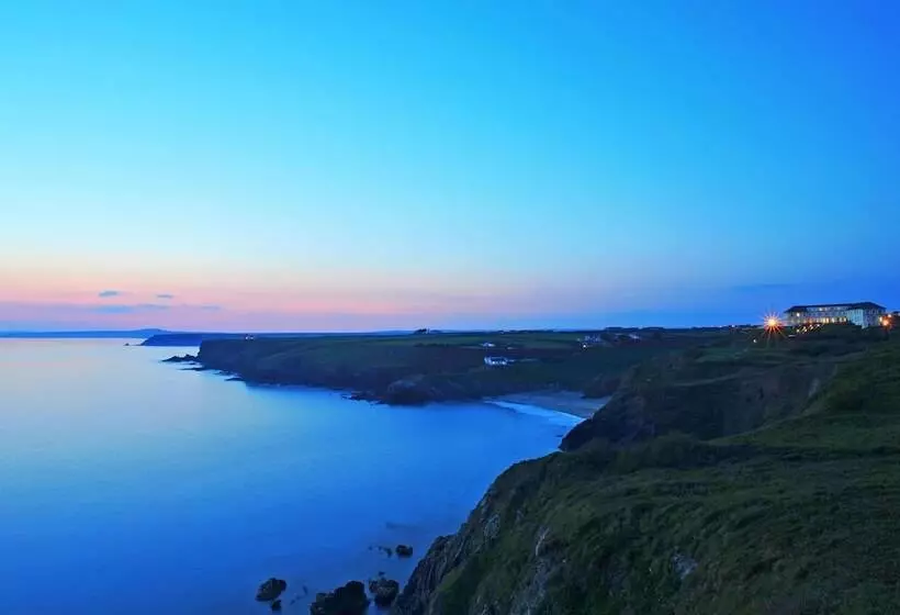 酒店 Polurrian On The Lizard