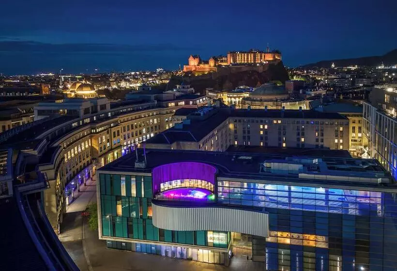 Sheraton Grand Hotel & Spa