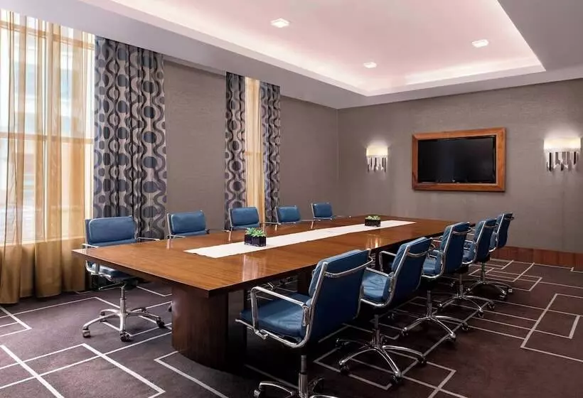 Sheraton Grand Hotel & Spa