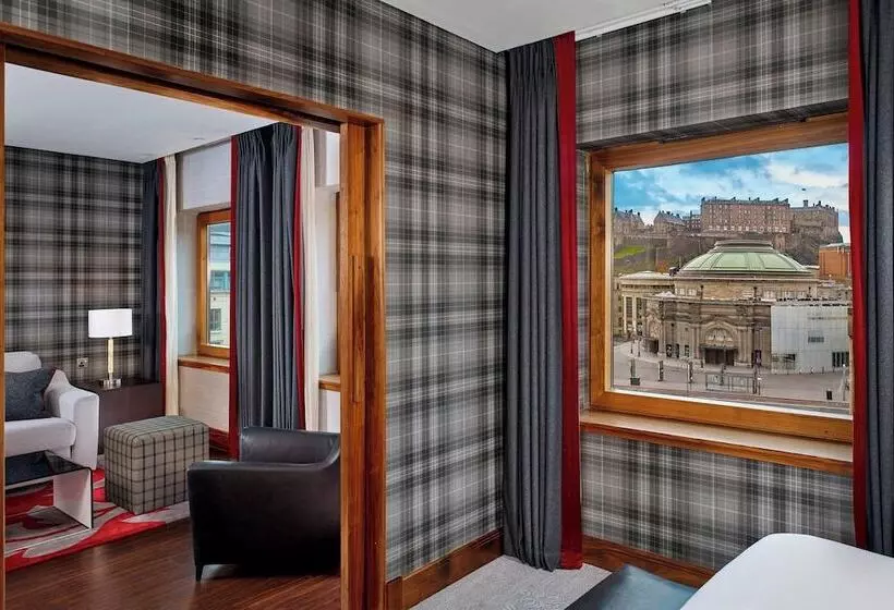 Sheraton Grand Hotel & Spa