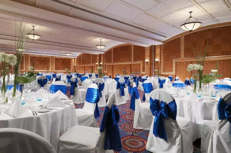 Sheraton Skyline Hotel London Heathrow