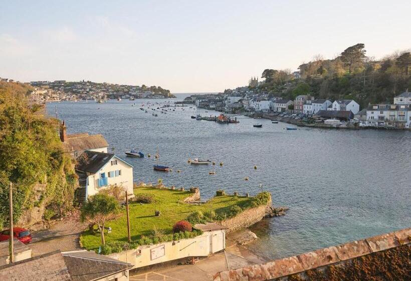 בית מלון כפרי The Old Ferry Inn