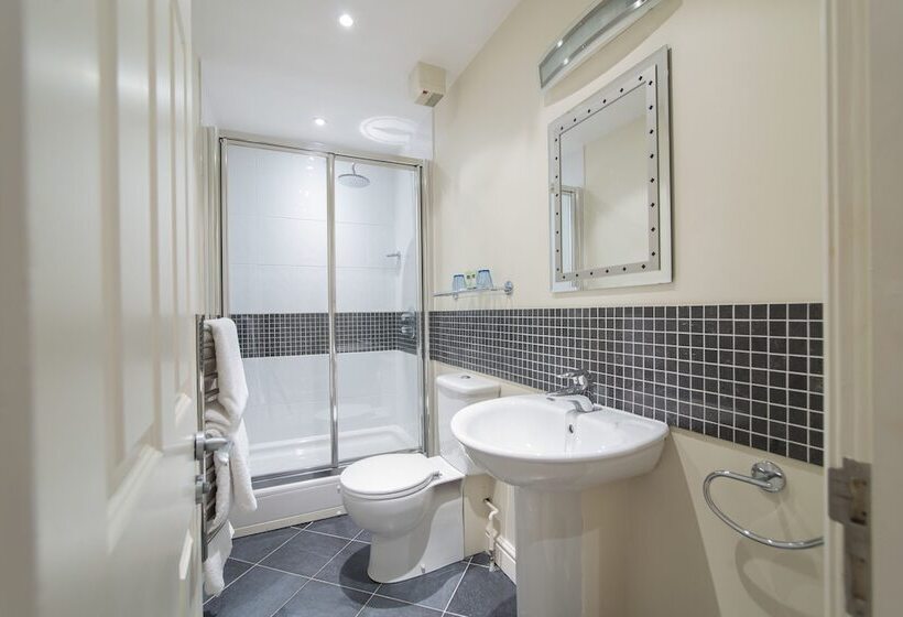 فندق Three Ways House