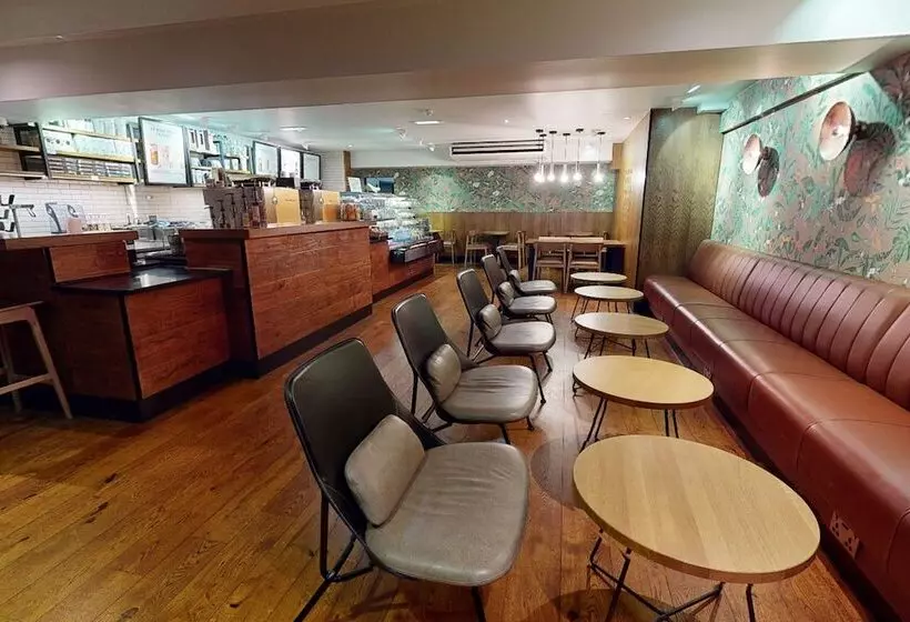 Village Hotel Manchester Hyde