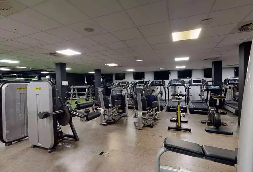 Village Hotel Manchester Hyde