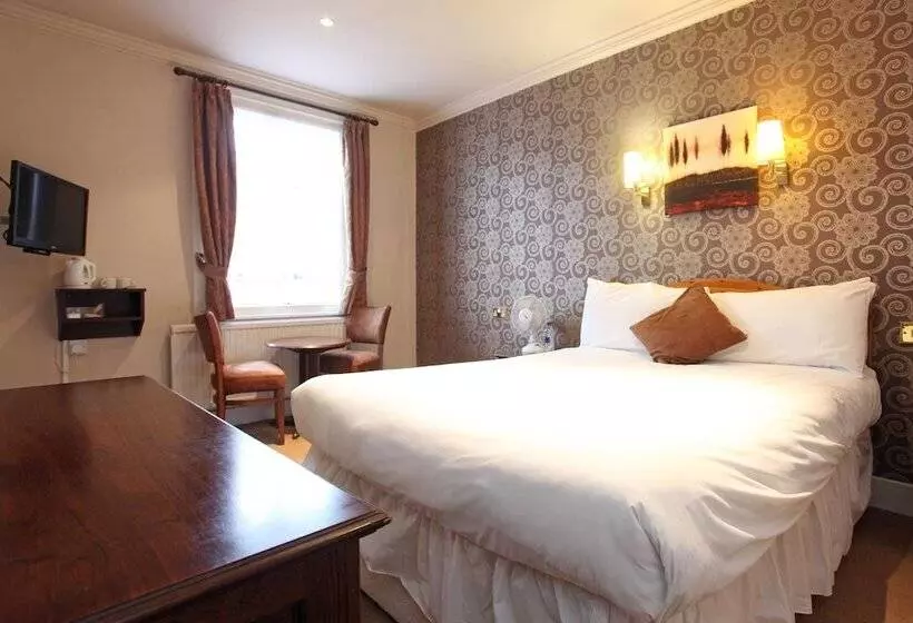 酒店 White Hart, Andover By Marston's Inns