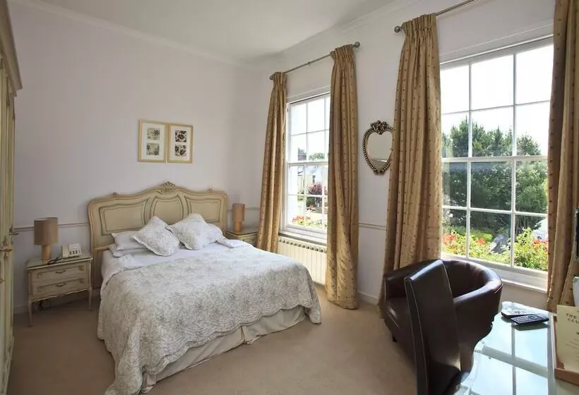 La Collinette Hotel, Cottages & Apartments