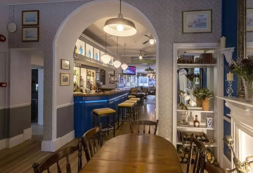 La Collinette Hotel, Cottages & Apartments