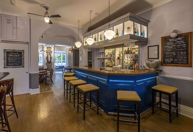 La Collinette Hotel, Cottages & Apartments