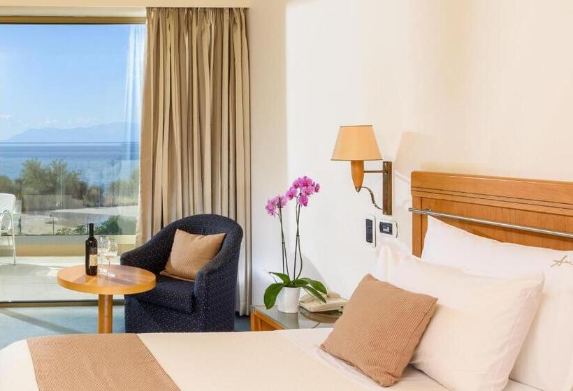 Alexander Beach Hotel & Spa