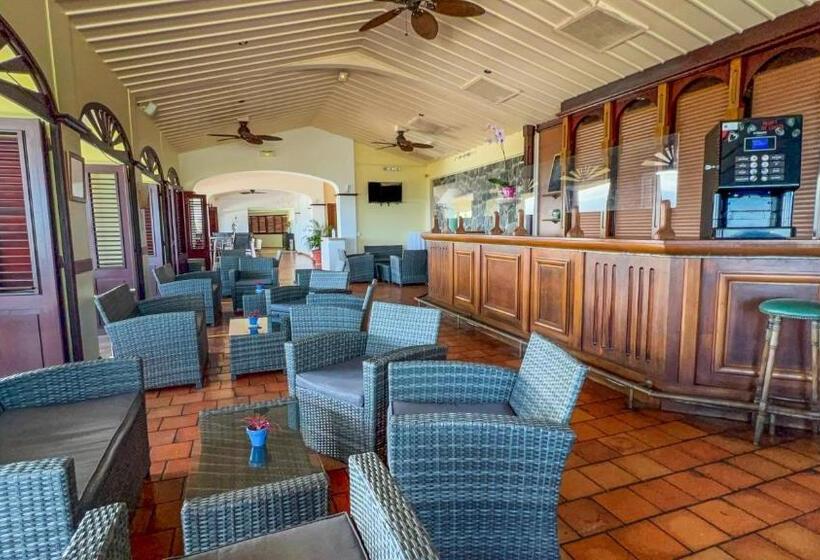 هتل Auberge De La Vieille Tour